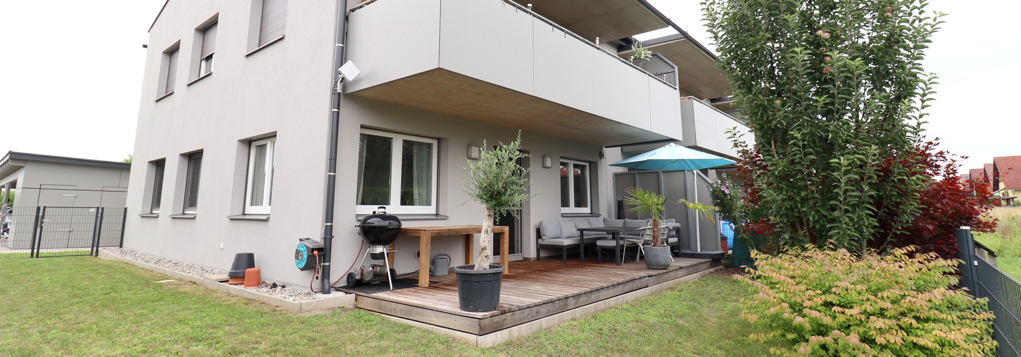 Sehr schöne 3-Zimmerwohnung mit 72,5m², Terrasse und Garten plus Carport/Parkplatz zu verkaufen